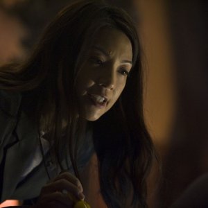 Un'arrabbiata Camille (Ming-Na) nell'episodio Alliances di Stargate Universe