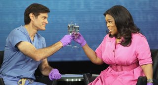 Il dottor Mehmet Oz ed Oprah Winfrey nel programma The Dr. Oz Show