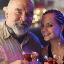 Stuart Gordon accanto a Mena Suvari sul set di Stuck
