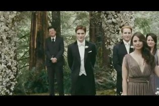 The Twilight Saga: Breaking Dawn - Part 1 - Trailer