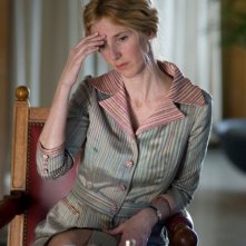 Sandrine Kiberlain in una sequenza di Les femmes du 6ème étage