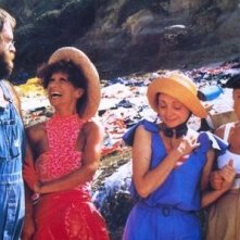 Paolo Villaggio con Mario Pedone, Anna Mazzamauro e Milena Vukotic in Fantozzi subisce ancora