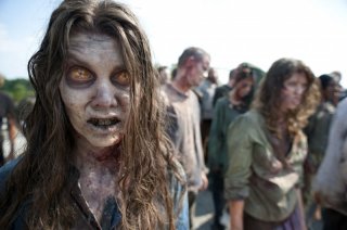 Una delle prime immagini della seconda stagione di The Walking Dead
