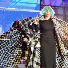 Europride Roma 2011 Lady Gaga Durante Il Concerto Al Circo Massimo Con Un Abito Di Gianni Versace 206312