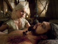 Il trono di spade: Khal Drogo e Daenerys Targaryen sono stati interrotti durante il sesso da... un cavallo