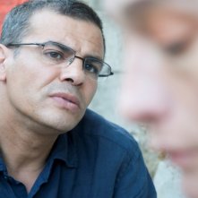 Il regista Abdellatif Kechiche sul set del film Venus noire