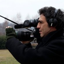 Il regista Giovanni Piperno sul set del documentario Il pezzo mancante