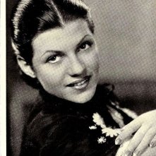 Rita Hayworth in una foto promozionale in cui era ancora Rita Cansino.