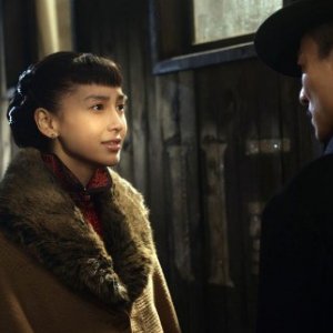 Angelababy e Liu Yunlong in una scena di The Founding of a Party