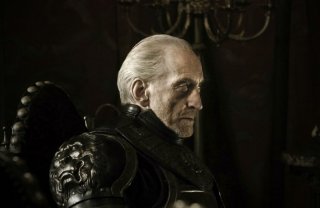 Charles Dance in una scena dell'episodio Fire and Blood di Game of Thrones