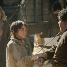 Maisie Williams In Una Scena Dell Episodio Fire And Blood Di Game Of Thrones 207076