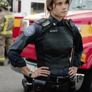 Missy Peregrym nell'episodio Bad Moon Rising di Rookie Blue