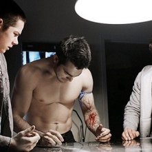 Dylan O'Brien, Tyler Hoechlin e Tyler Posey nell'episodio 'Magic Bullet' di Teen Wolf