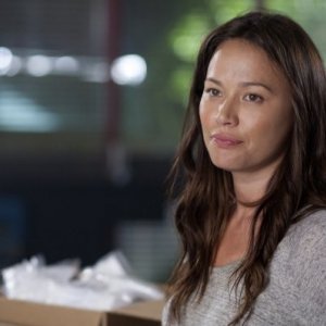Moon Bloodgood in un'immagine dell'episodio Prisoner of War della serie Falling Skies