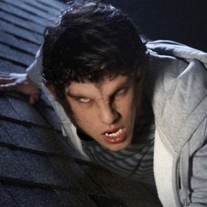 Tyler Posey in una scena dell'episodio 'Second Chance at First Line' di Teen Wolf