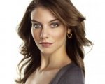 The Walking Dead: Lauren Cohan contro gli zombie