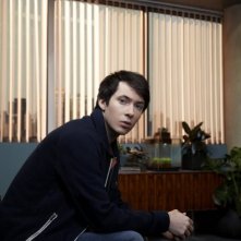 Ryan Cartwright in una foto promozionale per la serie Alphas