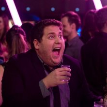 Uno stralunato Jonah Hill nella commedia Get Him to the Greek