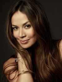 Moon Bloodgood in un primo piano promozionale per la serie Falling Skies