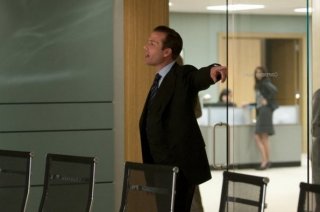 Gabriel Macht nell'episodio 'Inside Track' di Suits