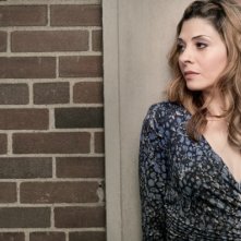 Una foto promozionale di Callie Thorne per Rescue Me Stagione 7