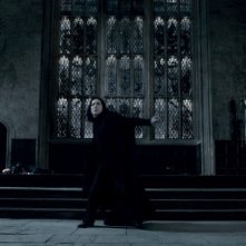 Alan Rickman in una sequenza di Harry Potter e i doni della morte parte 2