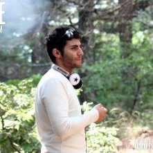 Il regista John Real sul set di Native