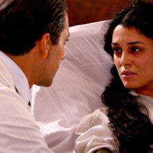 Giuseppe Moscati: Paola Casella in una scena della fiction con Giuseppe Fiorello