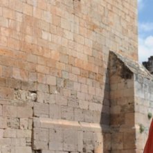 Vincent Cassel e Déborah François nel film The Monk