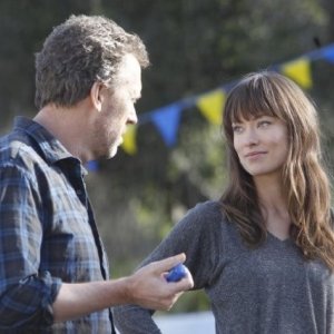Hugh Laurie ed Olivia Wilde nell'episodio The Dig di Dr House