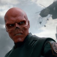 Hugo Weaving nelle mostruose vesti di Red Skull in Captain America