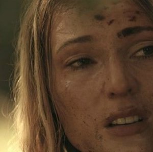 Monika Mirga nel film At the End of the Day - Un giorno senza fine