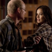 A Destra Moon Bloodgood In Una Scena Dell Episodio Sanctuary Parte 1 Della Serie Falling Skies 209588