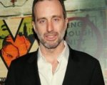 James McTeigue riceve un messaggio dal re
