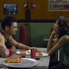 Christopher 'War' Martinez con Katerina Graham in Honey 2