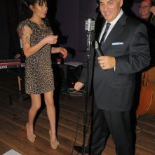 Amy Winehouse con suo padre Mitch al City Burlesque di Londra (ottobre 2010)