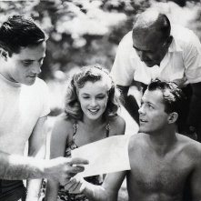 Lon McCallister, Marilyn Monroe (al centro) con Robert Karnes e F. Hugh Herbert  sul set di Scudda Hoo! Scudda Hay!