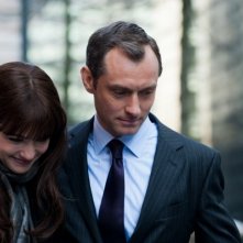 Jude Law E Rachel Weisz In Una Bella Immagine Di 360 210281