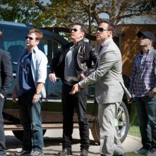 Kevin Connolly, Kevin Dillon, Jerry Ferrara, Scott Caan e Jeremy Piven in una scena dell'episodio Home Sweet Home dell'ottava stagione di Entourage