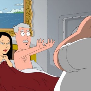 Peter scopre il tradimento del suocero nell'episodio 9x02 della serie-tv I Griffin