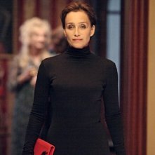 Un'intrigante immagine di Kristin Scott Thomas in The Woman in the Fifth