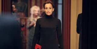 Un'intrigante immagine di Kristin Scott Thomas in The Woman in the Fifth