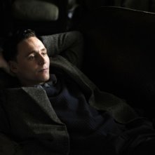 Un Primo Piano Di Tom Hiddleston In The Deep Blue Sea 210270