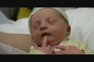 Trailer - La guerre est déclarée