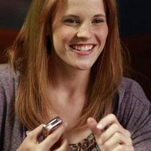 Katie Leclerc nell'episodio Dogs Playing Poker di Switched at Birth