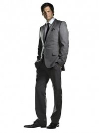 Kristoffer Polaha in una immagine promozionale di Ringer