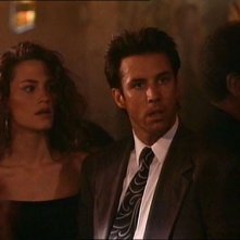 Un'immagine del film TV Sei solo, agente Vincent di Michael Mann (1989)