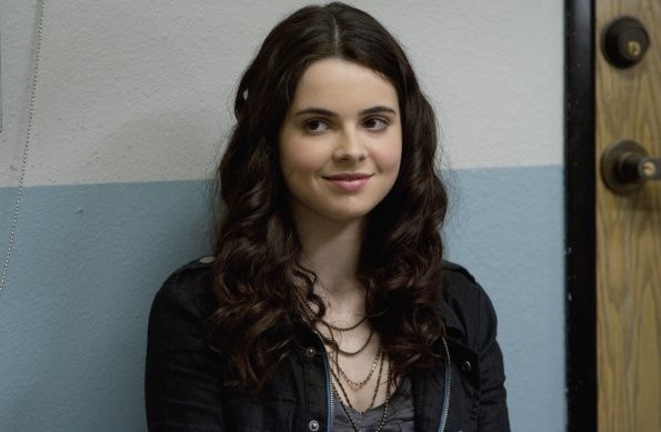 Vanessa Marano Nell Episodio This Is Not A Pipe Di Switched At Birth 210690