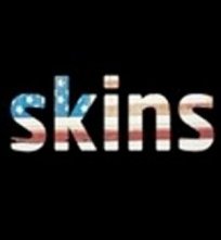 La locandina di Skins