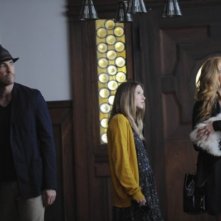Dylan Mcdermott Taissa Farmiga E Connie Britton In Una Scena Del Pilot Di American Horror Story 210887